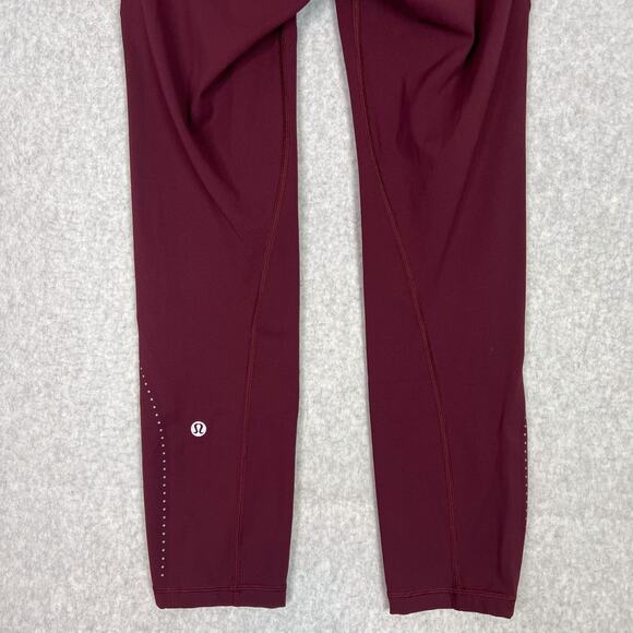 Lululemon Garnet Extra Mile Crop Reflective 23" Size 4 - Picture 7 of 9